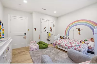 16 Boston Ave, Somerville, MA 02144 - Photo 17
