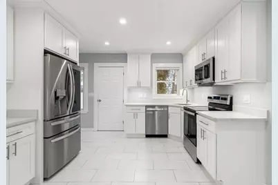 37 Old Randolph St, Canton, MA 02021 - Photo 5