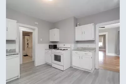 34 Nonotuck Ave, Chicopee, MA 01013 - Photo 3