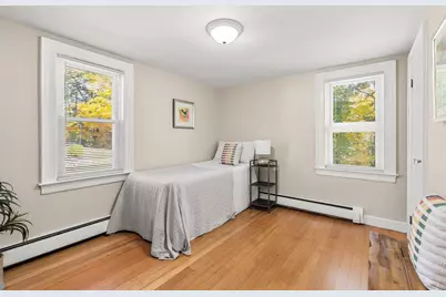 97 Pinckney St, Dracut, MA 01826 - Photo 17
