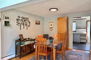374 Homestead Ave, Holyoke, MA 01040 - Photo 11