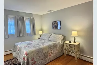 374 Homestead Ave, Holyoke, MA 01040 - Photo 25