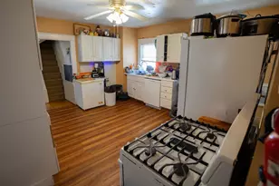 17 Myrtle St, Lowell, MA 01850 - Photo 27