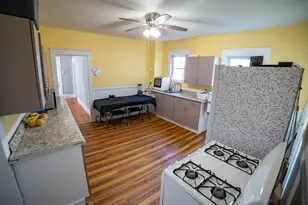 17 Myrtle St, Lowell, MA 01850 - Photo 11