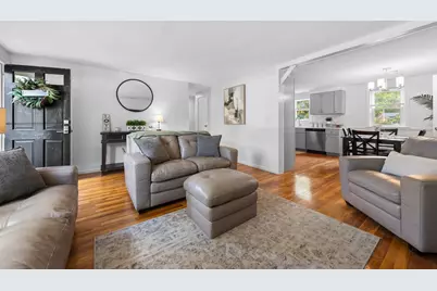 15 Carson Rd, Woburn, MA 01801 - Photo 9