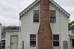 324 Oakland St, Springfield, MA 01108 - Photo 1