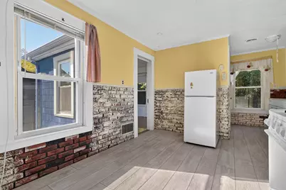 13 Dane St, Peabody, MA 01960 - Photo 21