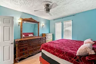 39 Boisvert St, Lowell, MA 01850 - Photo 5
