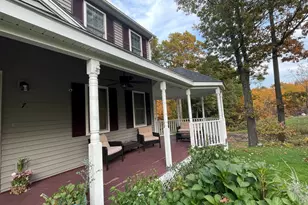 7 Lauren Ln, Sturbridge, MA 01518 - Photo 3