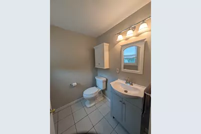 104 E Hartford Ave #B, Uxbridge, MA 01569 - Photo 7