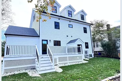26 Reed St, Arlington, MA 02474 - Photo 3