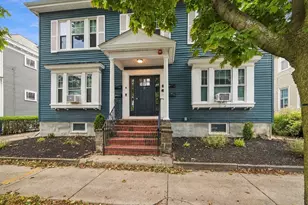 8 Gardner St, Salem, MA 01970 - Photo 1