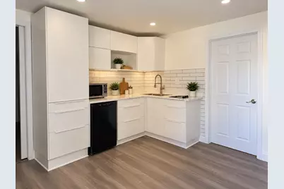 26 Bennington St, Lawrence, MA 01841 - Photo 15
