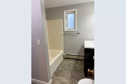 27 Waverly St #1, Everett, MA 02149 - Photo 5