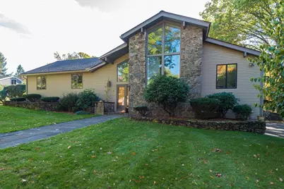 16 Midland Rd, Lynnfield, MA 01940 - Photo 39