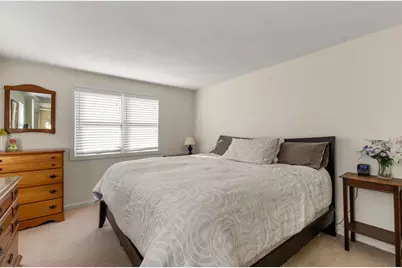 111 Fifth Ave, Barnstable, MA 02601 - Photo 9