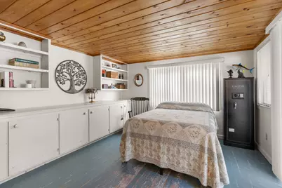 111 Fifth Ave, Barnstable, MA 02601 - Photo 21