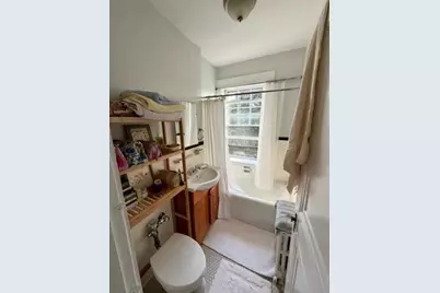22 Concord Ave #10, Cambridge, MA 02138 - Photo 13
