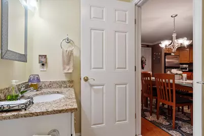 558 E Merrimack St #34, Lowell, MA 01852 - Photo 17