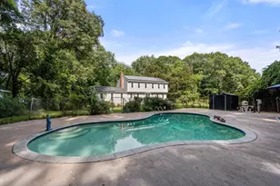 543 Central St, Holliston, MA 01746 - Photo 25