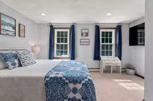 543 Central St, Holliston, MA 01746 - Photo 17