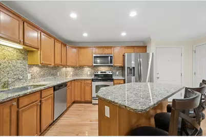 216 Reservoir St #102, Holden, MA 01520 - Photo 5