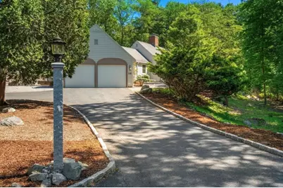 118 Newton St #118, Weston, MA 02493 - Photo 11