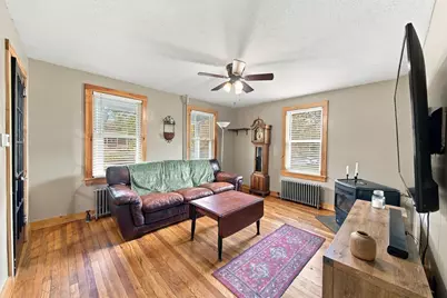 82 Ryan Rd, Northampton, MA 01062 - Photo 3