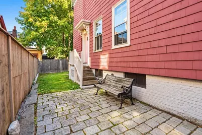 247 Chestnut St #1, Cambridge, MA 02139 - Photo 11