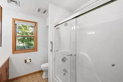 17 Pathwood Ave, Burlington, MA 01803 - Photo 37