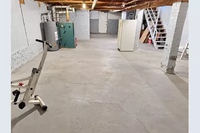 225 Suffolk St, Holyoke, MA 01040 - Photo 29