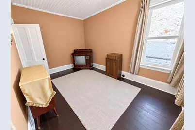 225 Suffolk St, Holyoke, MA 01040 - Photo 23