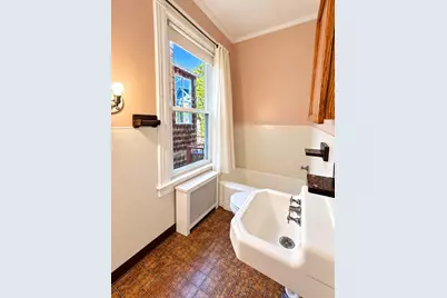 225 Suffolk St, Holyoke, MA 01040 - Photo 11