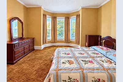225 Suffolk St, Holyoke, MA 01040 - Photo 19
