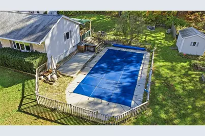 20 Sullivan Ln, South Hadley, MA 01075 - Photo 5