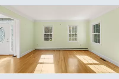 340 Weston Road, Wellesley, MA 02482 - Photo 11
