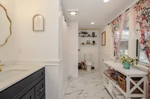 42 Leighton St, Pepperell, MA 01463 - Photo 17