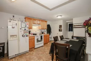 42 Leighton St, Pepperell, MA 01463 - Photo 25