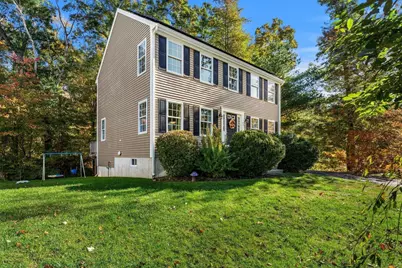 72 Hoover St, Taunton, MA 02780 - Photo 23