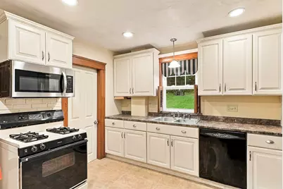 48 Barnard Rd, Worcester, MA 01605 - Photo 21