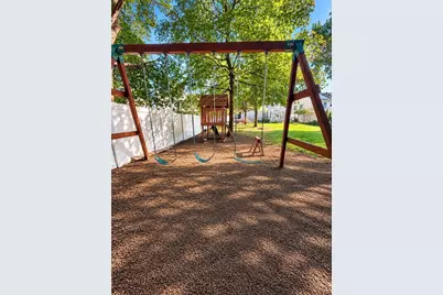 6 Derby St, Framingham, MA 01701 - Photo 25