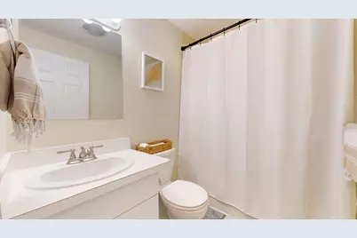 6 Derby St, Framingham, MA 01701 - Photo 19