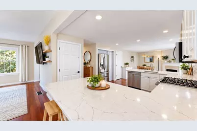 6 Derby St, Framingham, MA 01701 - Photo 5