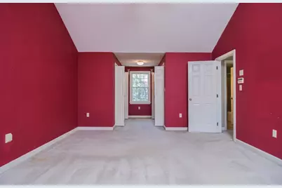 9 Wimbledon Crossing, Dracut, MA 01826 - Photo 15