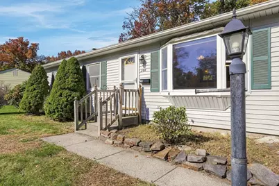 286 Peekskill Ave, Springfield, MA 01129 - Photo 3