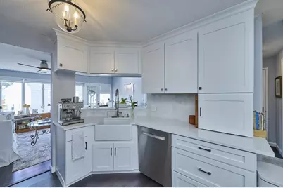 432 Humphrey St #27, Swampscott, MA 01907 - Photo 13