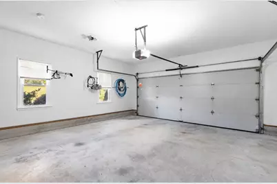 70 Nelson Dr, Bridgewater, MA 02324 - Photo 25