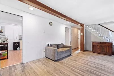 51 Maple St, Weymouth, MA 02189 - Photo 5