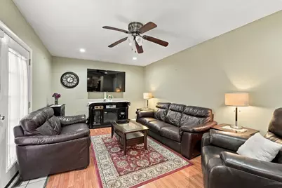 259 Congress St, Milford, MA 01757 - Photo 9
