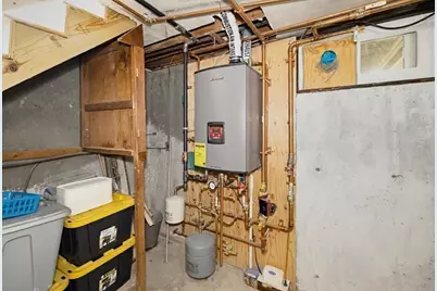 40 Dudley Rd, Billerica, MA 01821 - Photo 39